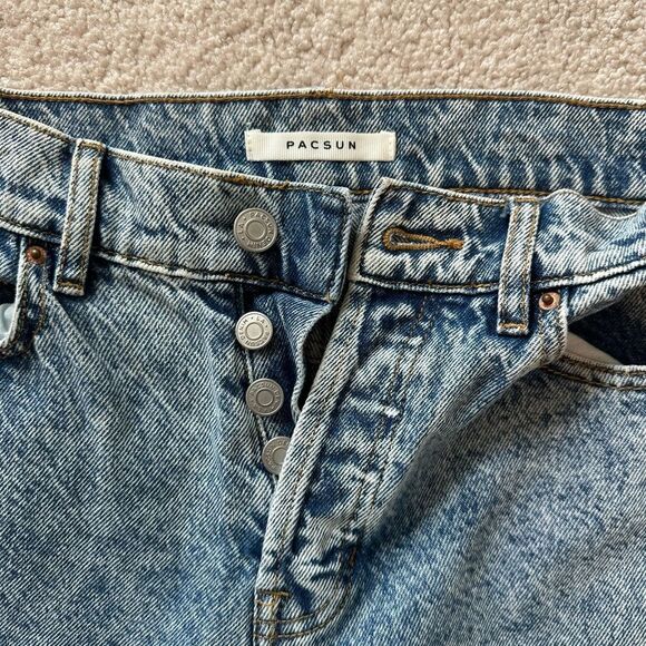 PACSUN STRAIGHT JEANS *BARELY WORN* - Picture 2 of 3
